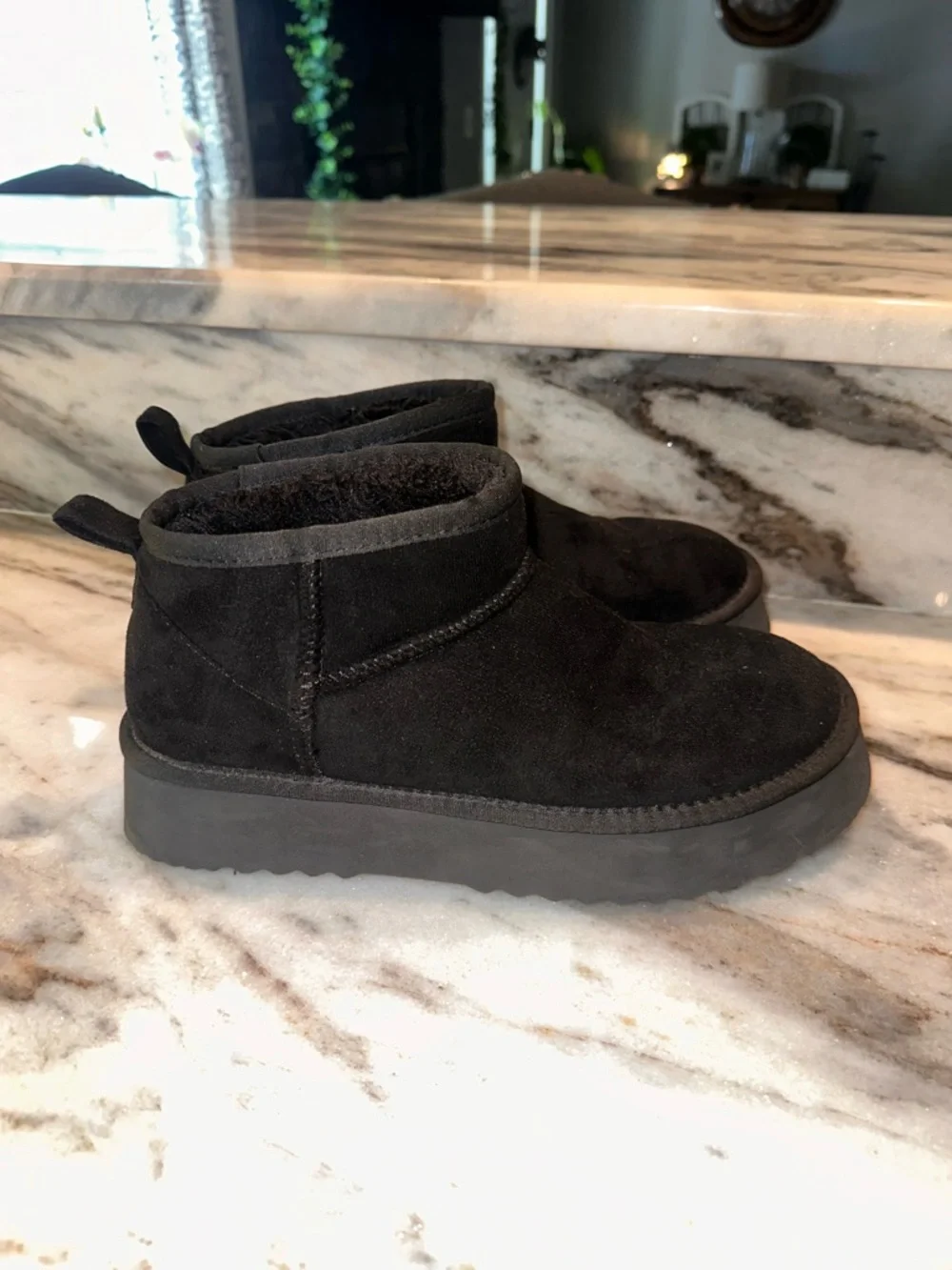 Beach by Matisse Black Suede Slip-On Ankle Slippers Boots Booties